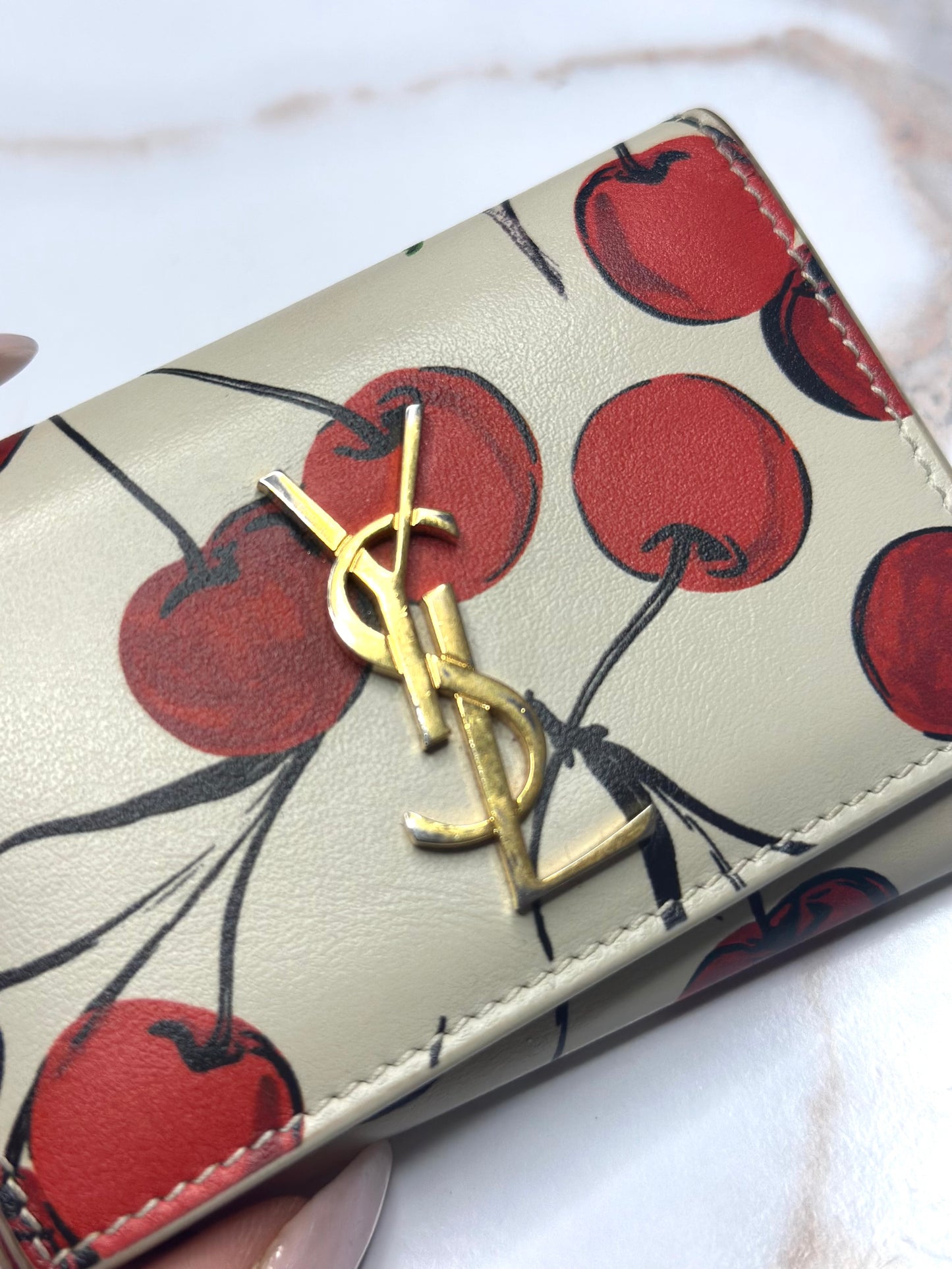 Pre-owned Saint Laurent Monogram Cherry Print Multicles six key holder