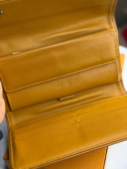Pre-owned Louis Vuitton Mini Lin Monogram International wallet