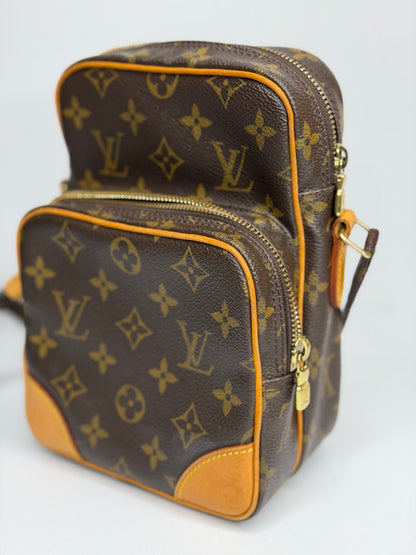 Pre-owned Louis Vuitton monogram canvas Amazone crossbody
