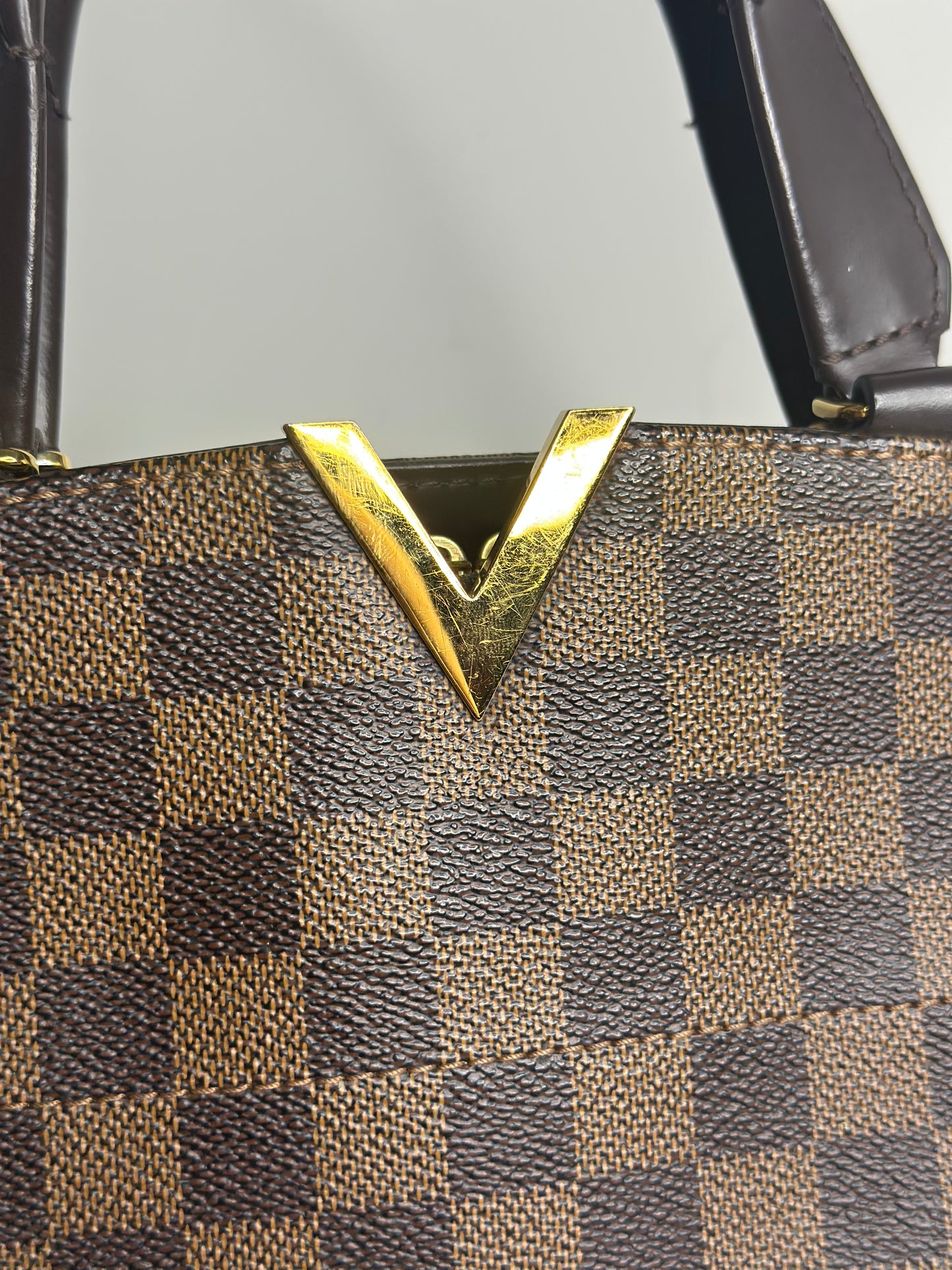 Pre-owned Louis Vuitton Damier ebene Kensington two way tote
