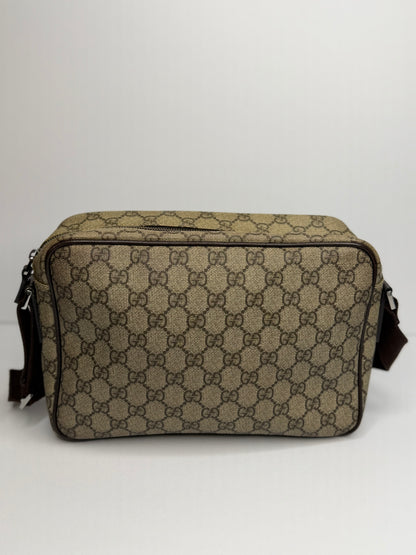 Pre-owned Gucci Beige GG Supreme Canvas Small Camera Messenger Bag