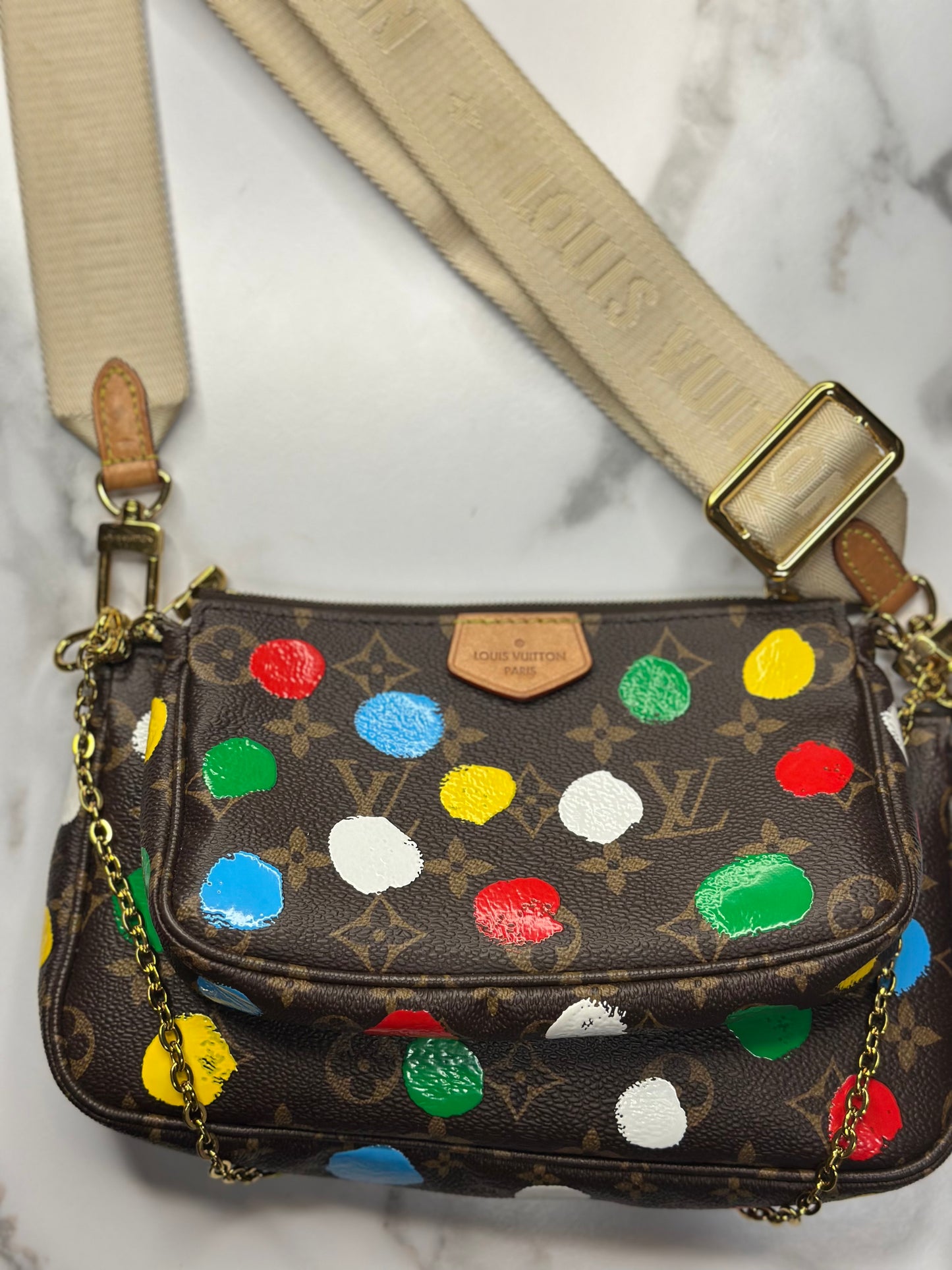 Pre-owned Louis Vuitton x Yayoi Kusama 2023 infinity dots Multi Pochette Accessoires crossbody