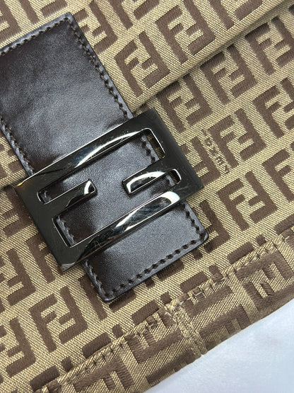 Pre-owned Fendi Zucchino brown canvas baguette, shoulder bag
