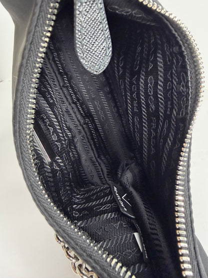 Pre-owned Prada Nylon Re-edition crossbody