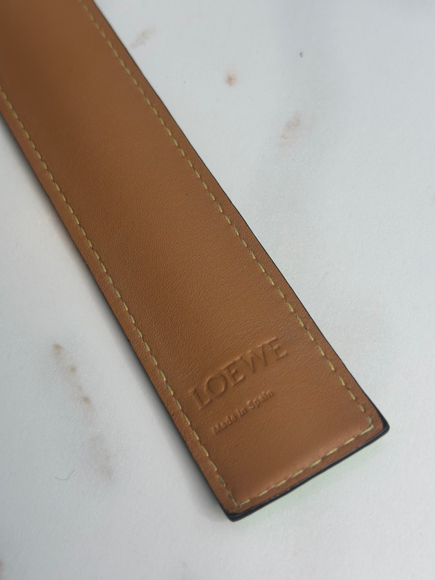 Pre-owned Loewe neon, green leather slap bracelet