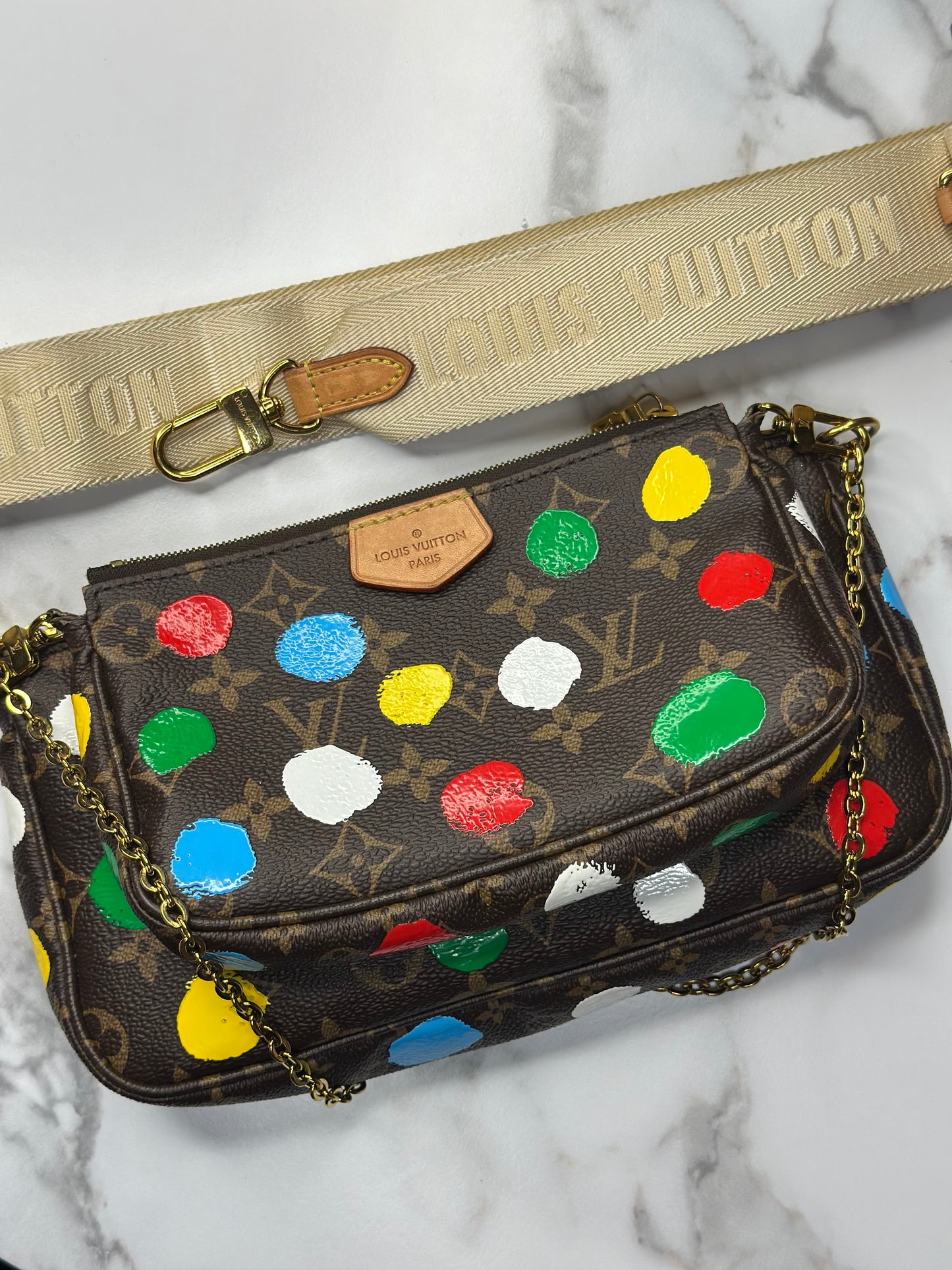 Pre-owned Louis Vuitton x Yayoi Kusama 2023 infinity dots Multi Pochette Accessoires crossbody