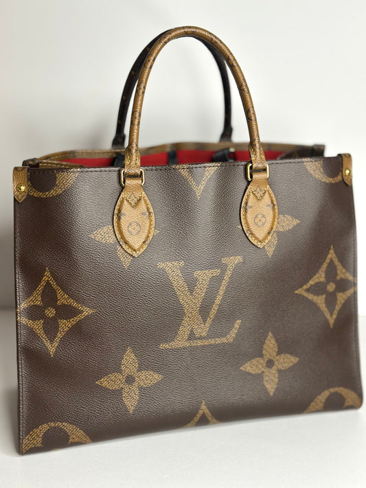 Pre-owned Louis Vuitton reverse monogram canvas on the go MM tote