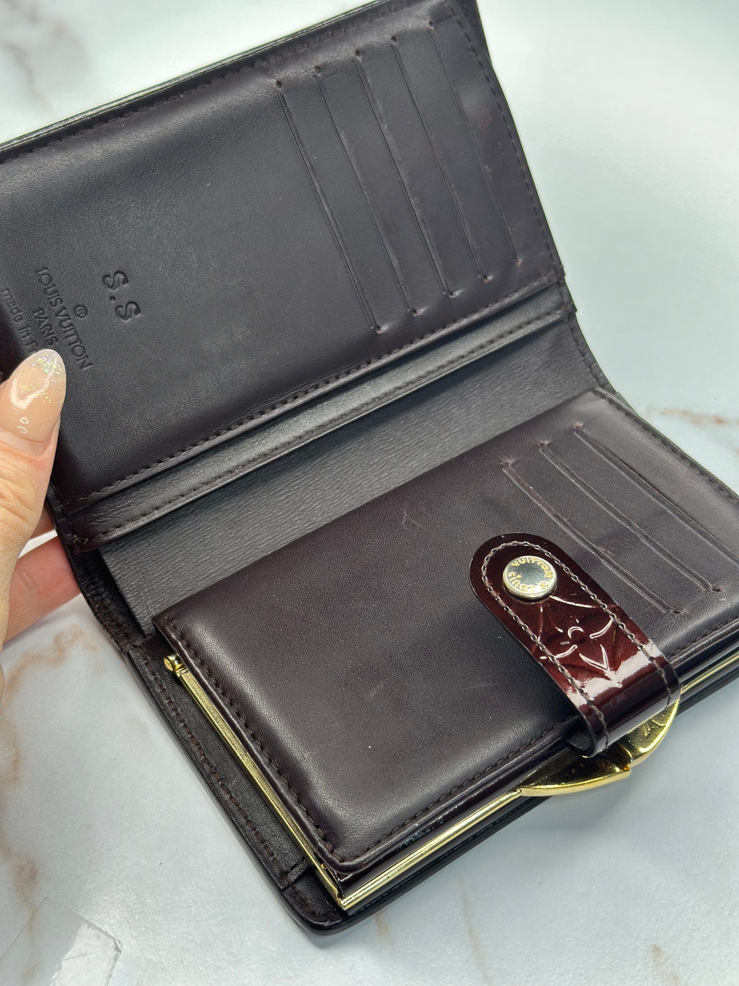 Pre-owned Louis Vuitton Bordeaux vernis French wallet