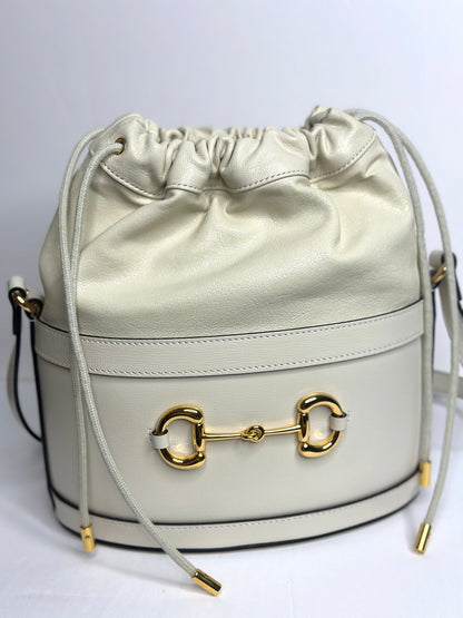 Pre-owned Gucci 1955 Horsebit white leather bucket bag