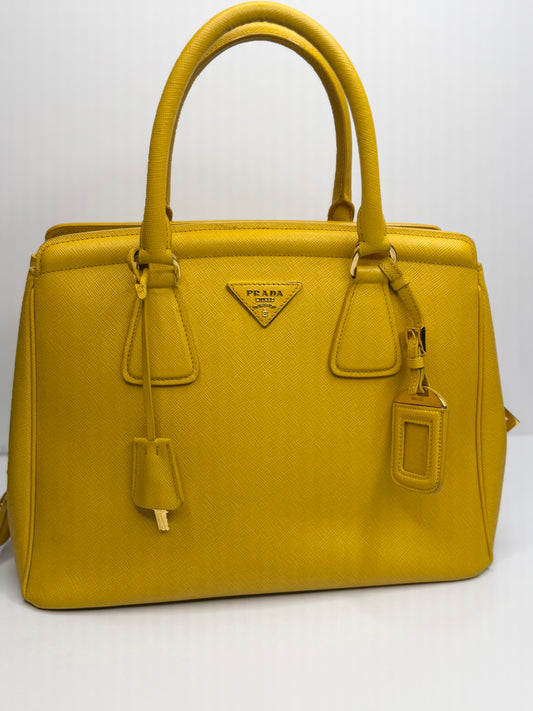 Pre-owned Prada Saffiano Lux Parabole Tote Mimosa