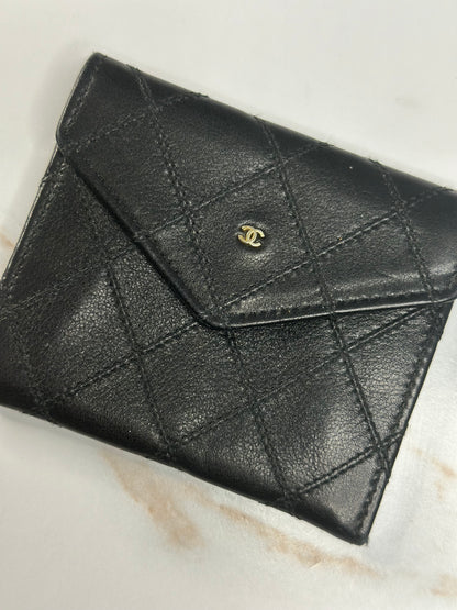 Pre-owned Chanel quilted calf skin leather Vintage card holder