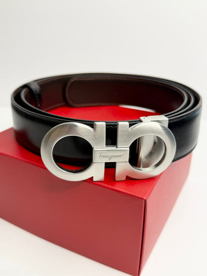Pre-owned Ferragamo black leather belt size 115