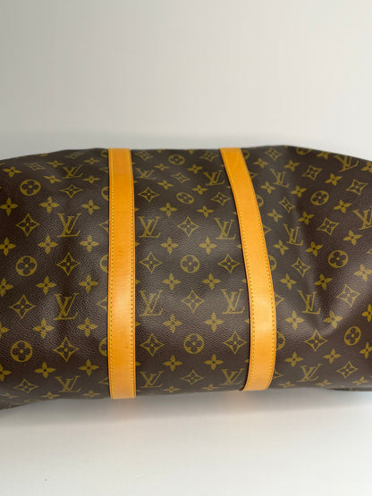 Pre-owned Louis Vuitton monogram canvas Keepall bandolier 50 luggage