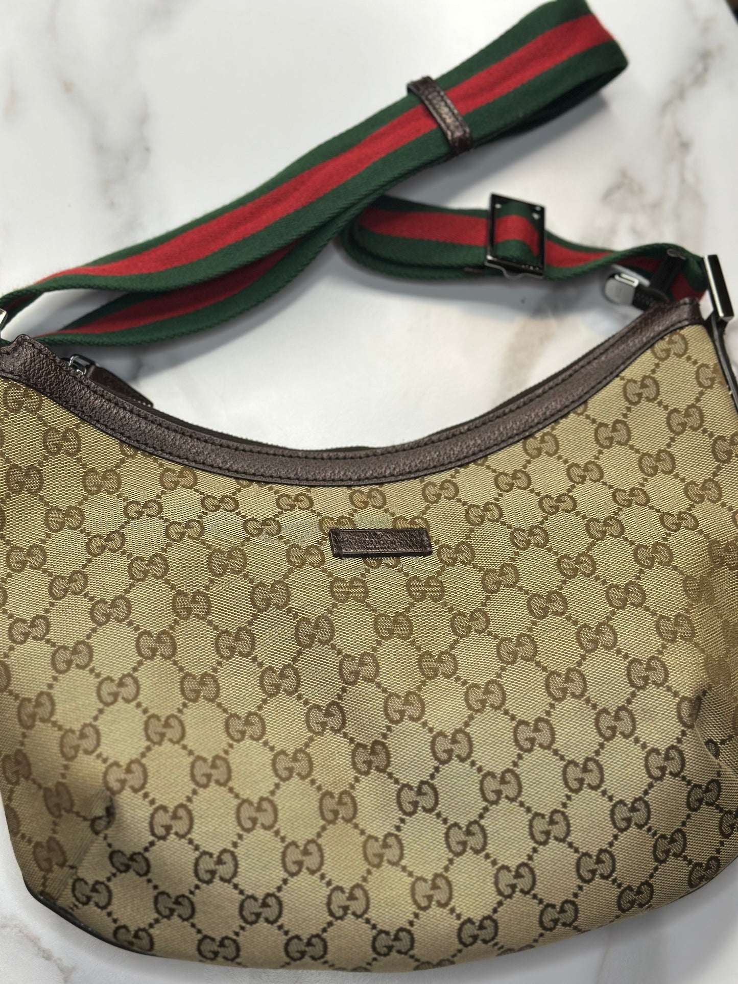 Pre-owned Gucci GG Canvas web medium hobo crossbody
