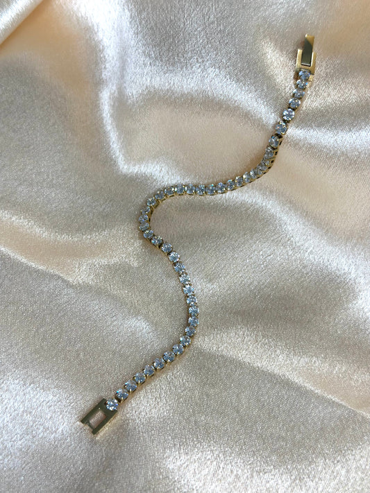 Lumiere classic tennis bracelet