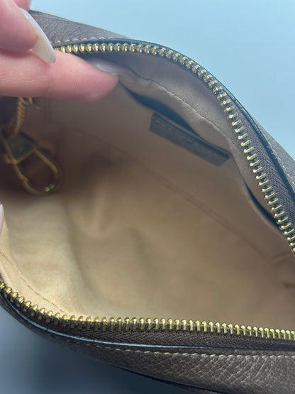 Pre-owned Gucci GG supreme canvas mini crossbody