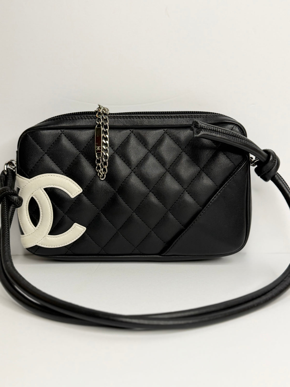 Pre-owned Chanel vintage Ligne Cambon pochette shoulder bag