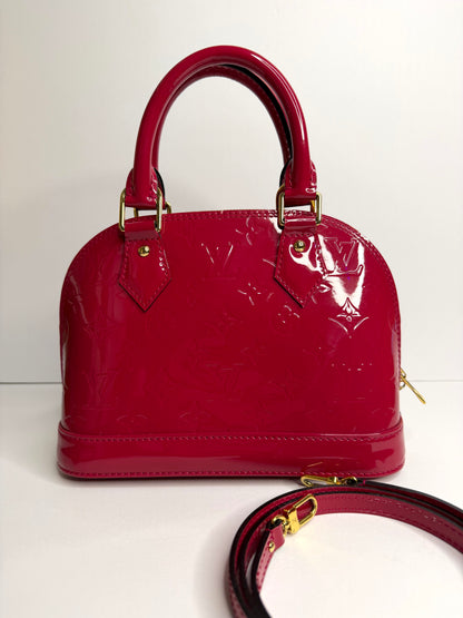 Pre-owned Louis Vuitton Vernis Alma BB Rose Indien Crossbody