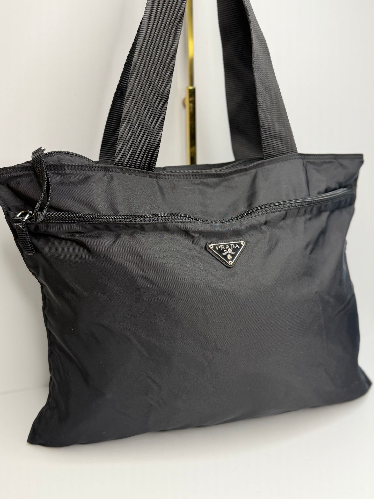 Pre-owned Prada black nylon shoulder tote