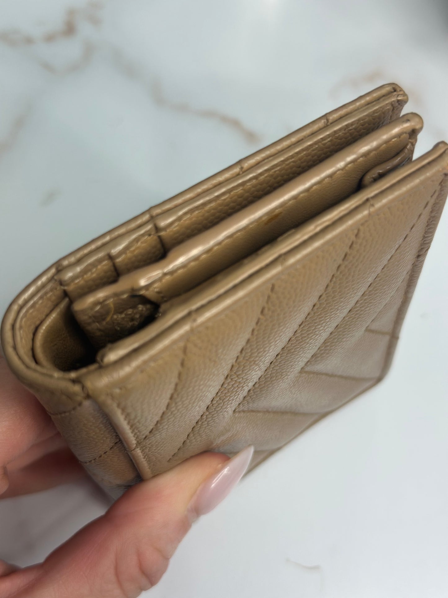 Pre-owned Saint Laurent Cassandre chevron-quilted brown grain de poudre leather wallet