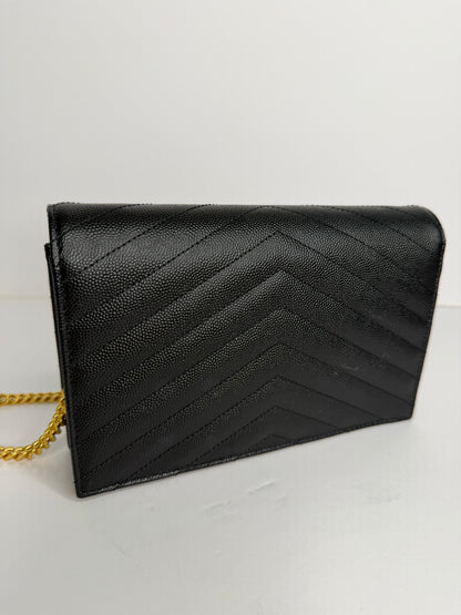 Pre-owned Saint Laurent CASSANDRE ENVELOPE CHAIN WALLET IN GRAIN DE POUDRE LEATHER