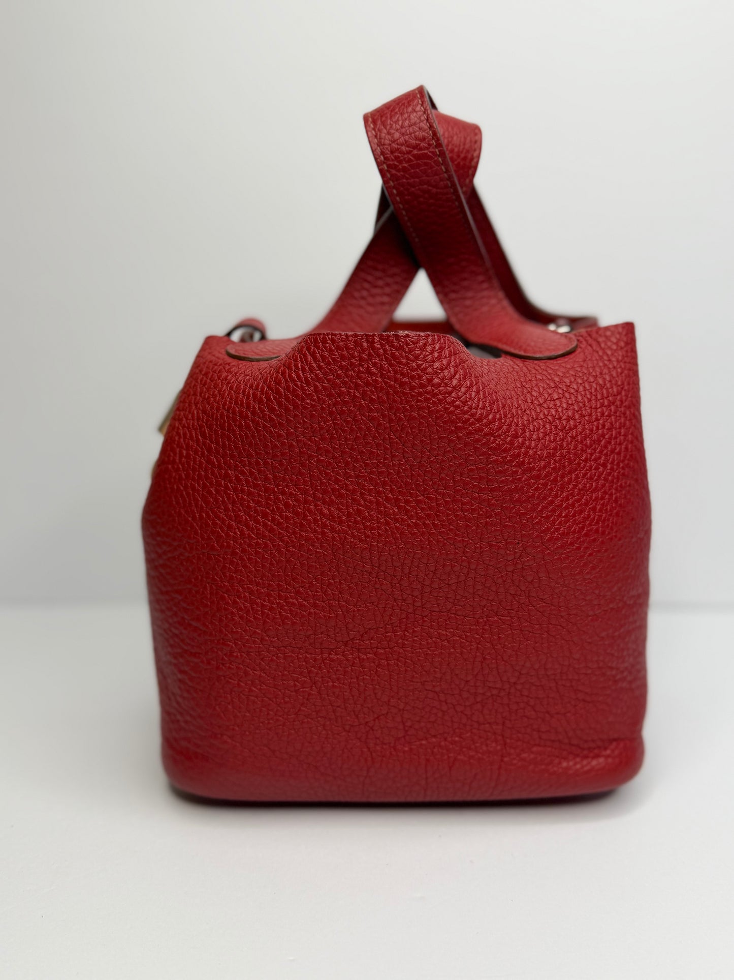Pre-owned Hermes Red Epsom leather picotin 18 handbag