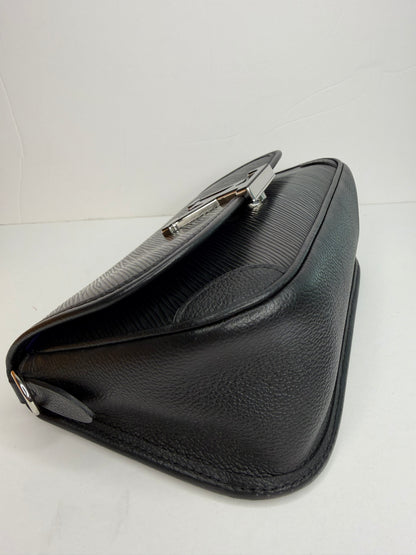 Pre-owned Louis Vuitton Black Epi Leather Buci crossbody