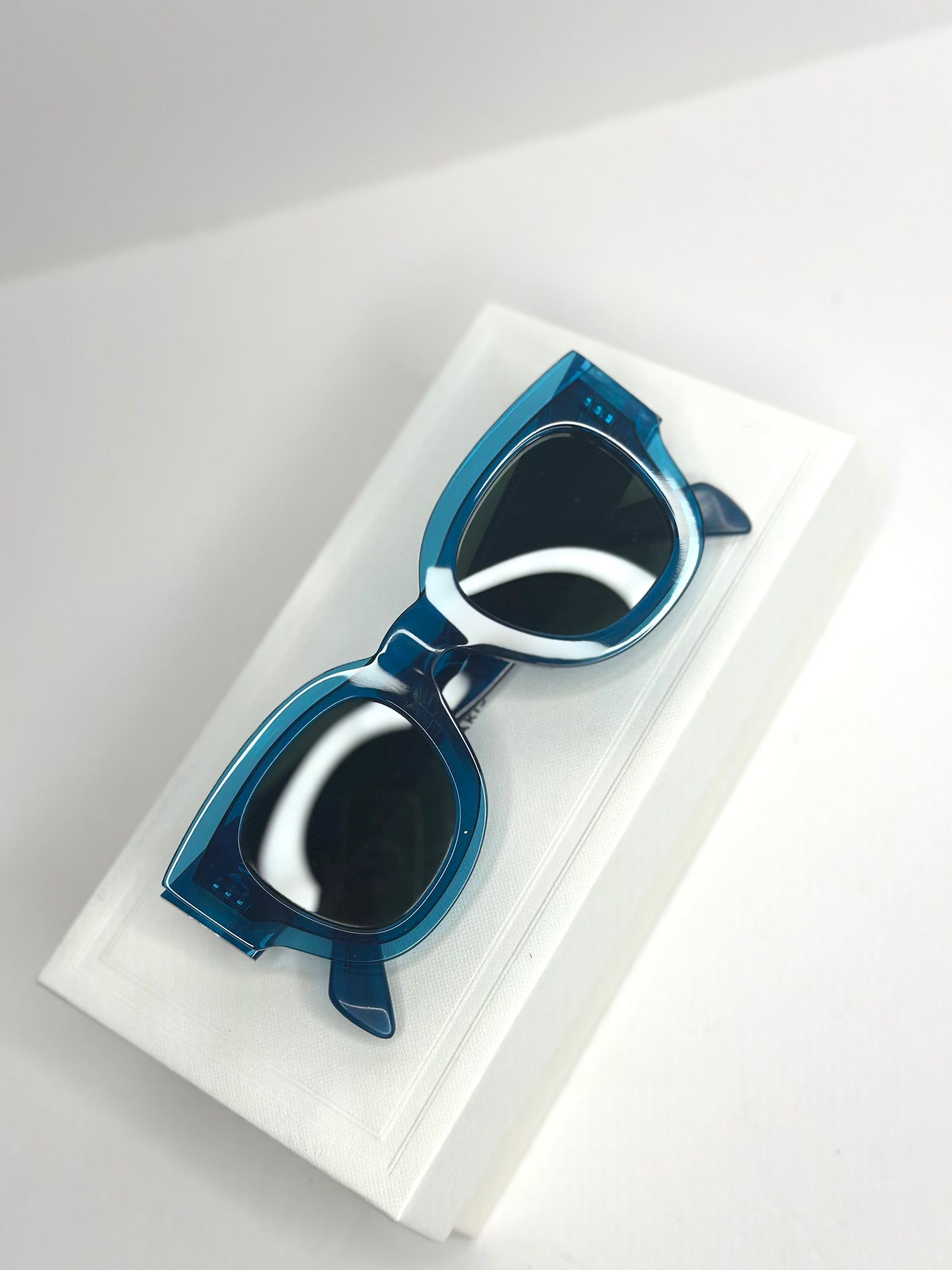 Pre-owned Celine Zoe square sunglasses in petrol blue acetate
