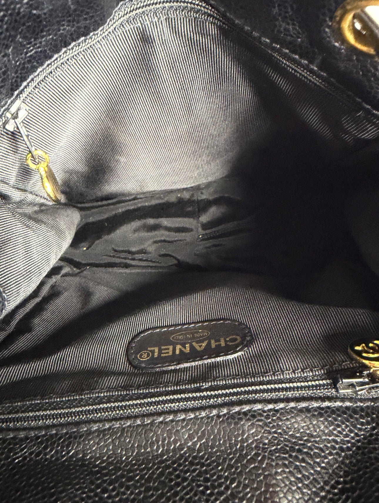 Pre-owned Chanel Black Caviar leather triple C vintage backpack 1996-1997