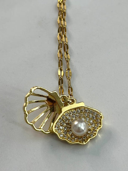 By the seashore necklace