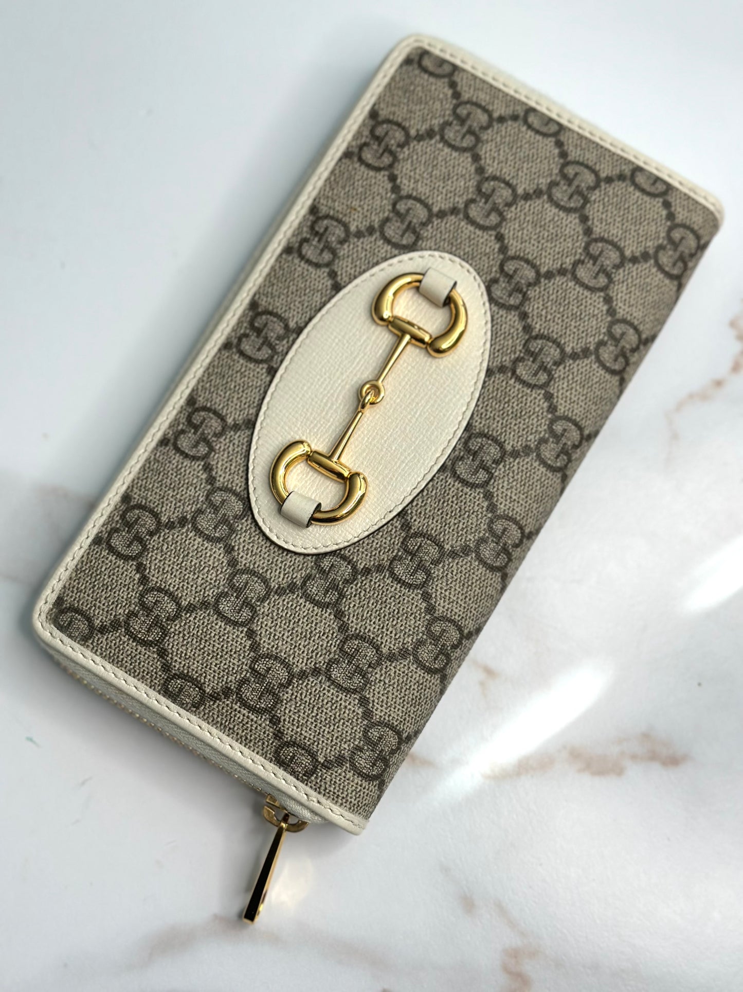 Pre-owned Gucci Horsebit canvas x leather zippy wallet