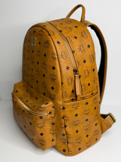 Pre-owned MCM backpack in the signature cognac Visetos monogram print