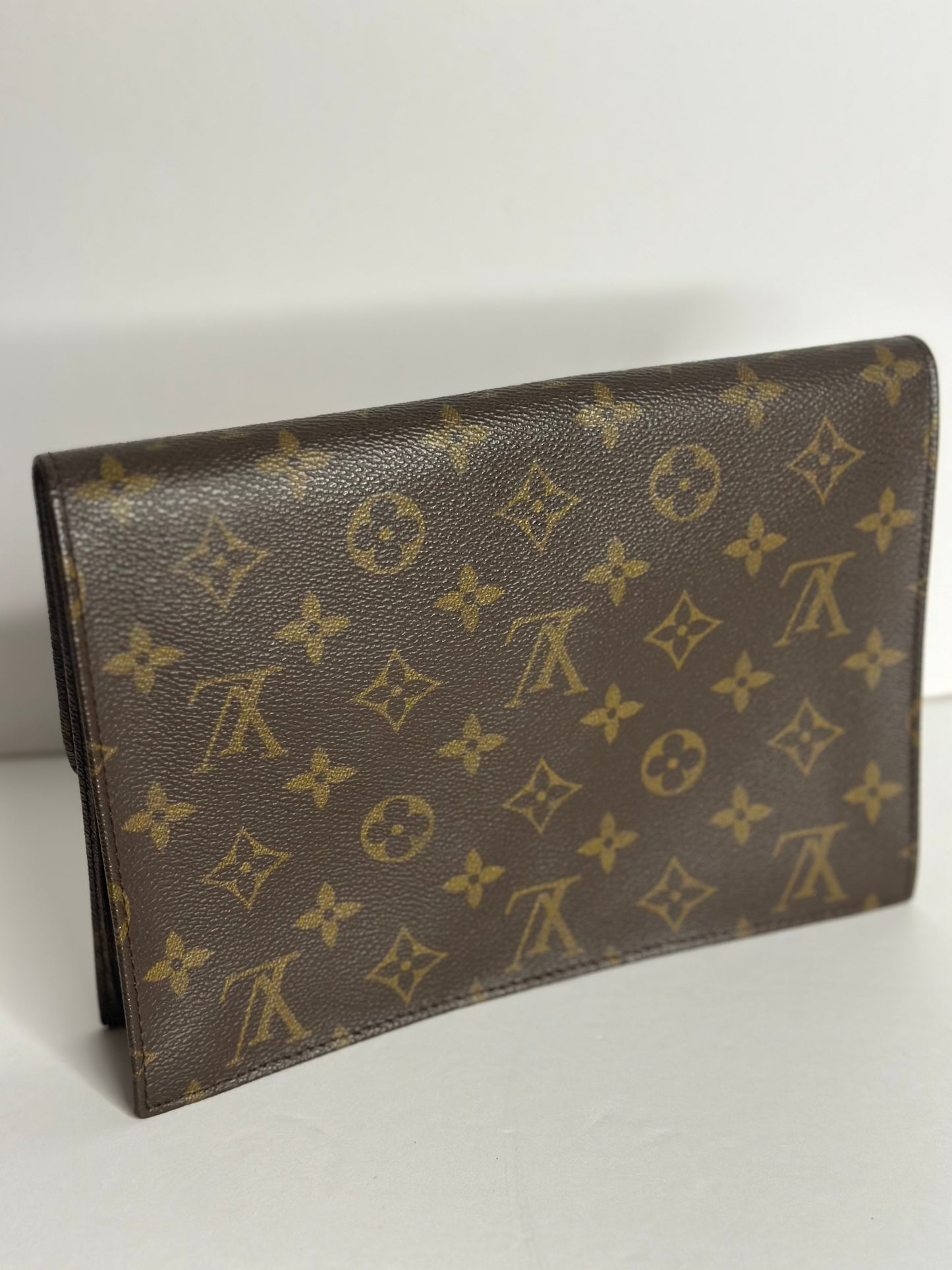Pre-owned Louis Vuitton monogram canvas Pochette Rabat 23