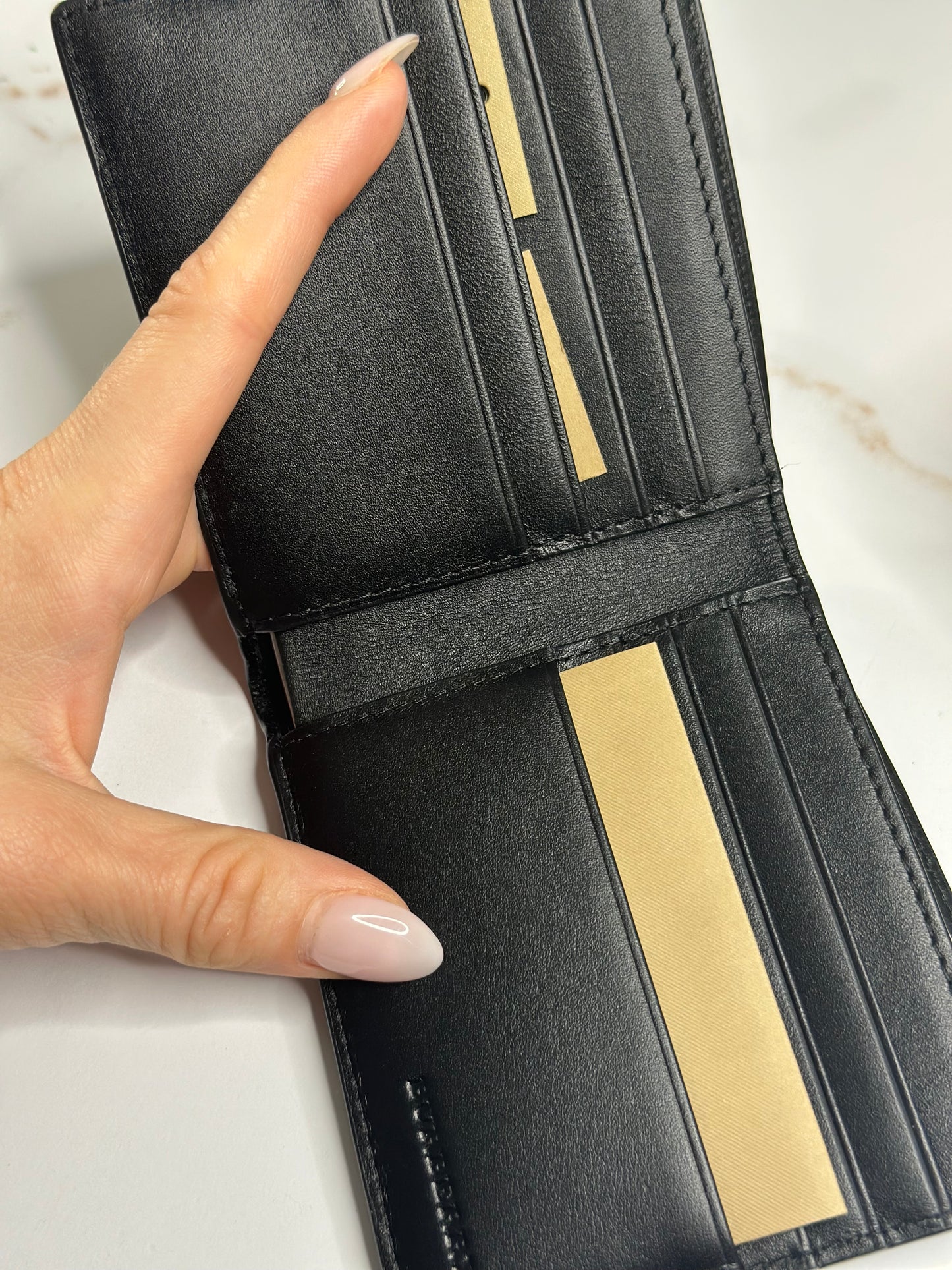 Pre-owned Burberry black and grey men’s bi-fold