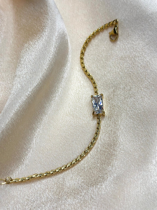 Melrose Glow-Clear Bracelet