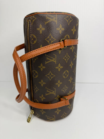 Pre-owned Louis Vuitton monogram canvas papillon 26 tote