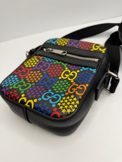 Pre-owned Gucci GG Psychedelic shoulder bag, a compact canvas crossbody