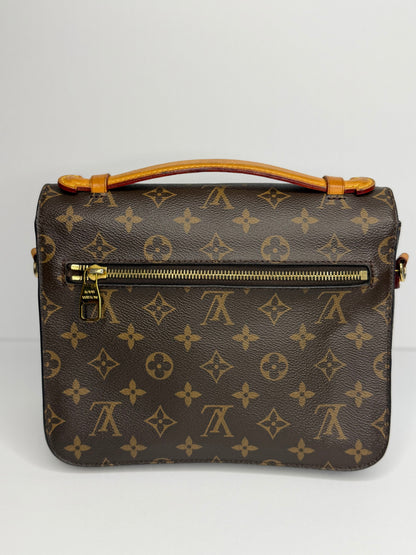 Pre-owned Louis Vuitton monogram canvas Pochette metis Crossbody