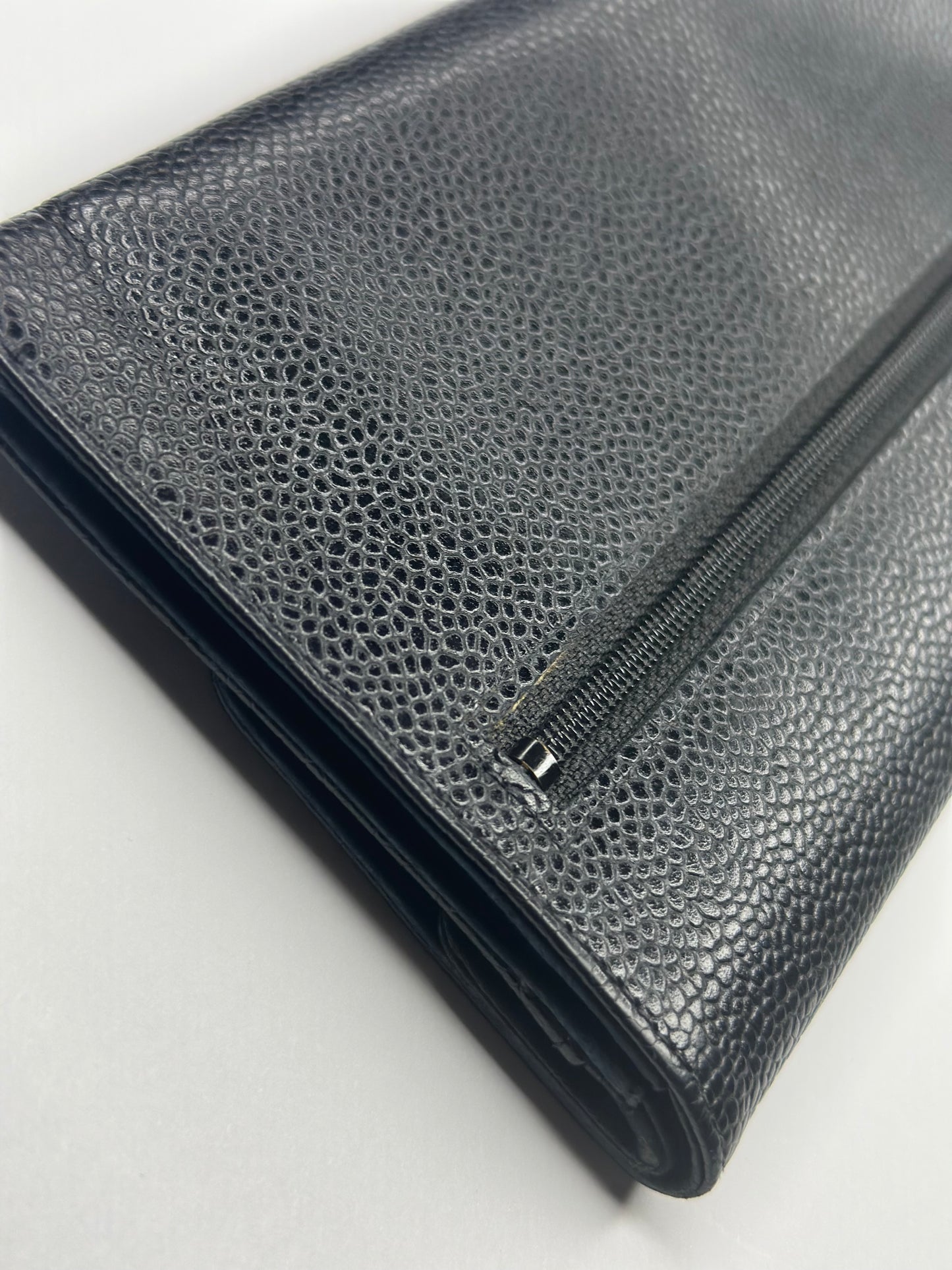 Pre-owned Chanel Coco logo, black caviar, leather Vintage long wallet
