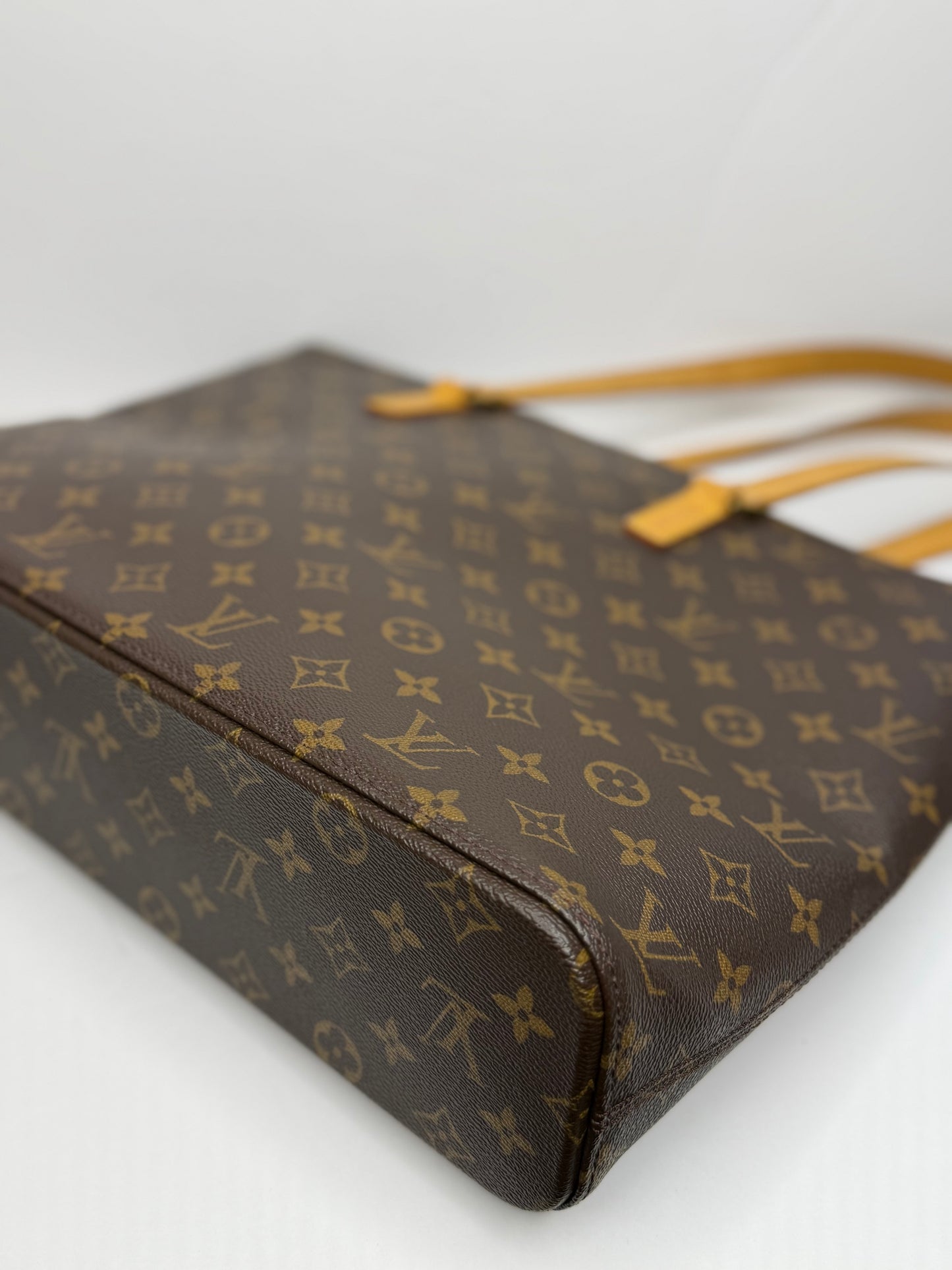Pre-owned Louis Vuitton monogram canvas luco shoulder tote