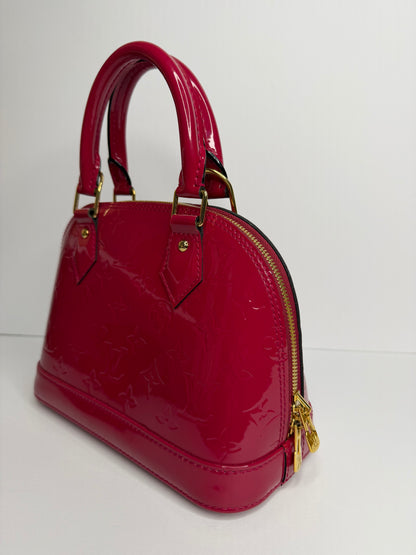 Pre-owned Louis Vuitton Vernis Alma BB Rose Indien Crossbody