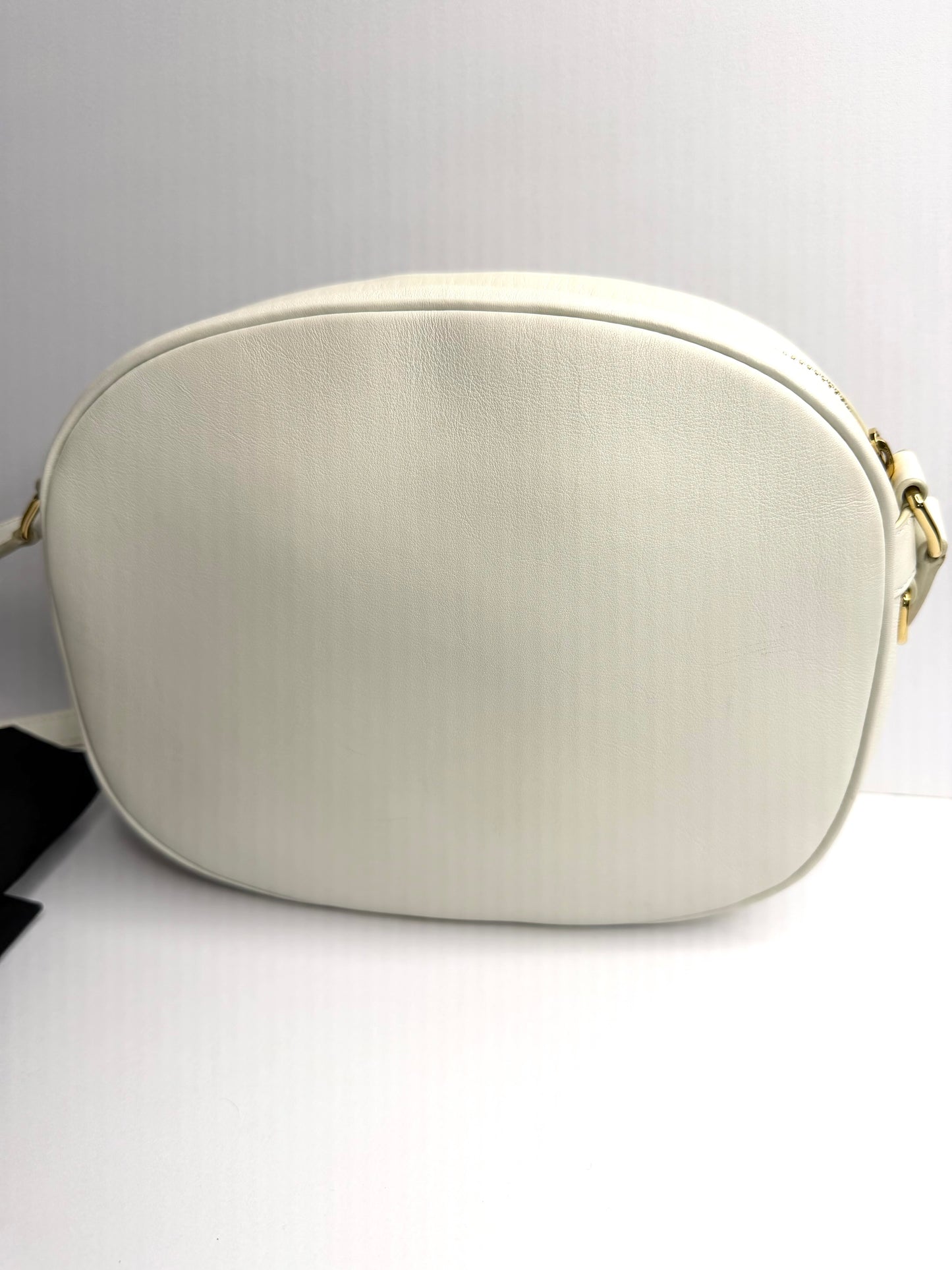Pre-owned Celine C Charm Medium Camera Bag in quilted calfskin leather and an off-white crossbody