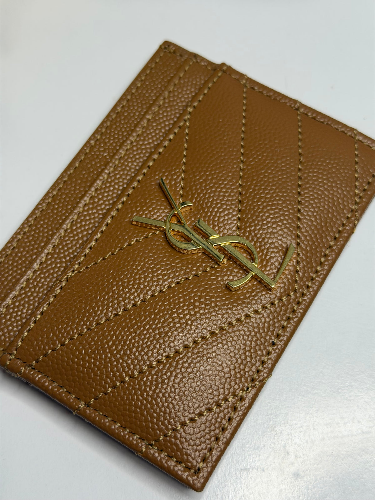 Pre-owned Saint Laurent Grain De Poudre Matelasse brown card holder