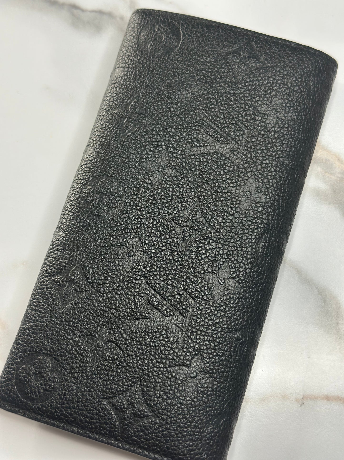 Pre-owned Louis Vuitton black Empriente leather monogram Emilie wallet