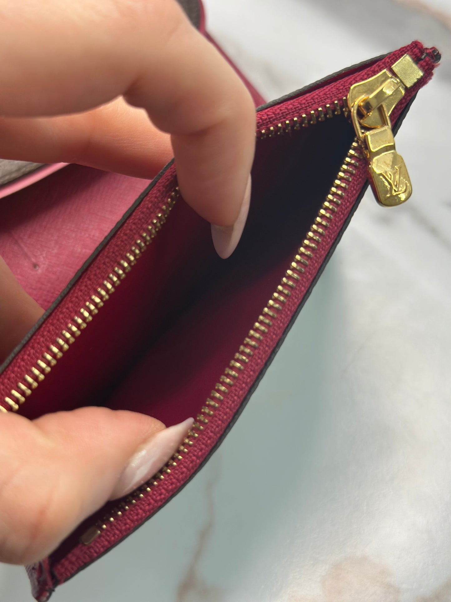 Pre-owned Louis Vuitton monogram canvas Ariane Wallet