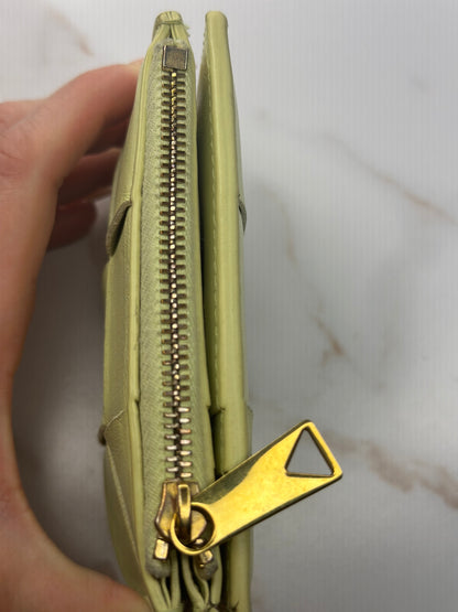 Pre-owned Bottega Veneta light green Cassette intrecciato leather wallet