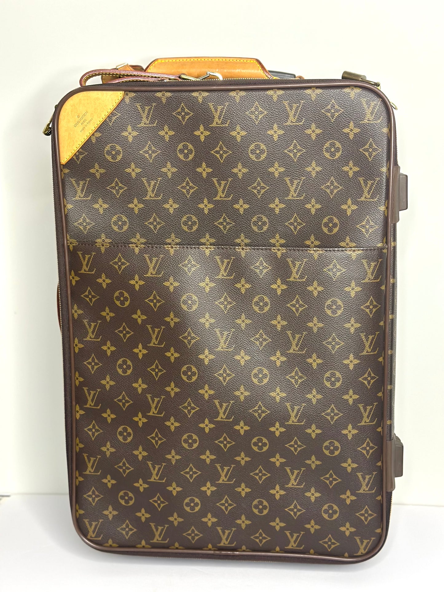 Pre-owned Louis Vuitton monogram canvas pegase 55 carry-on luggage
