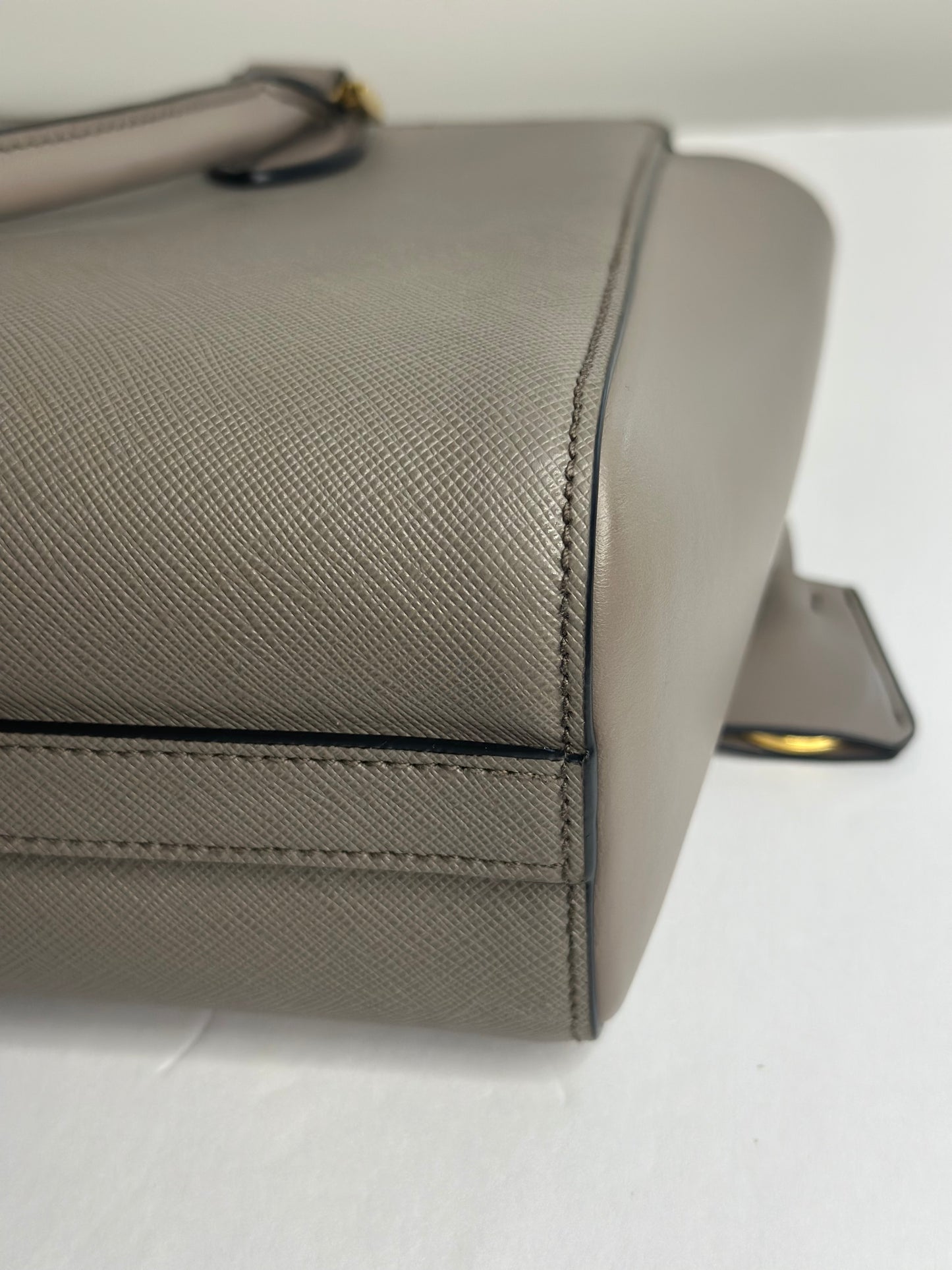 Pre-owned Prada grey Saffiano leather small top handle tote