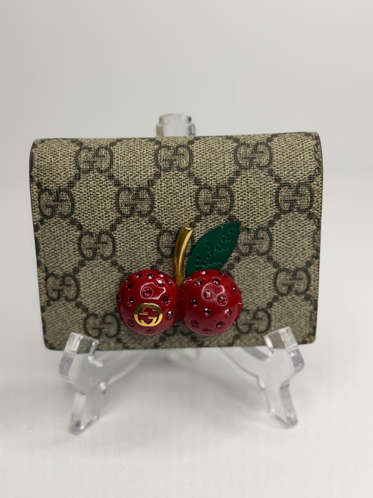 Pre-owned Gucci, supreme canvas, cherry, compact wallet