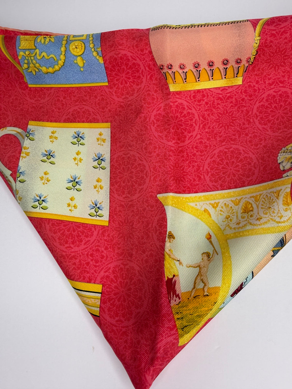Pre-owned Gucci vintage silk scarf